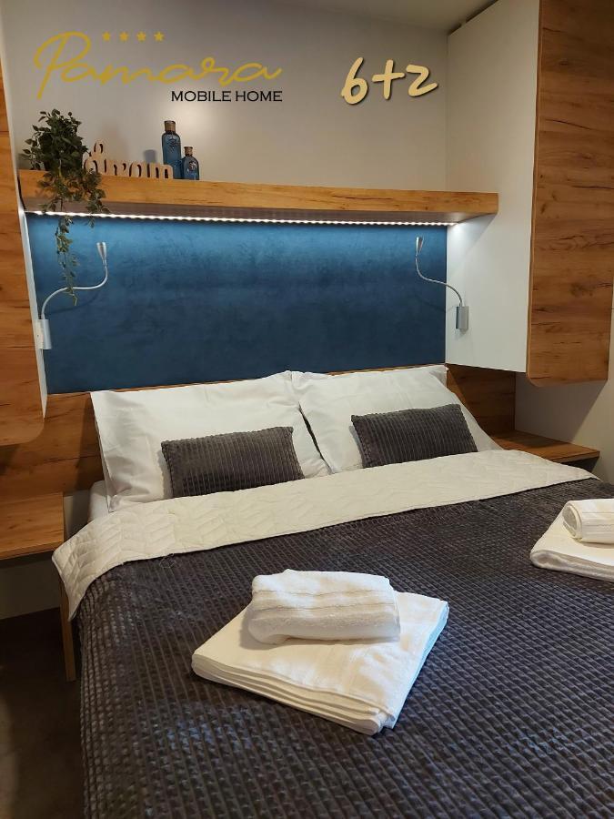 Pamara Mobile Home Biograd Na Moru Buitenkant foto