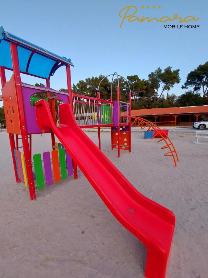 Pamara Mobile Home Biograd Na Moru Buitenkant foto