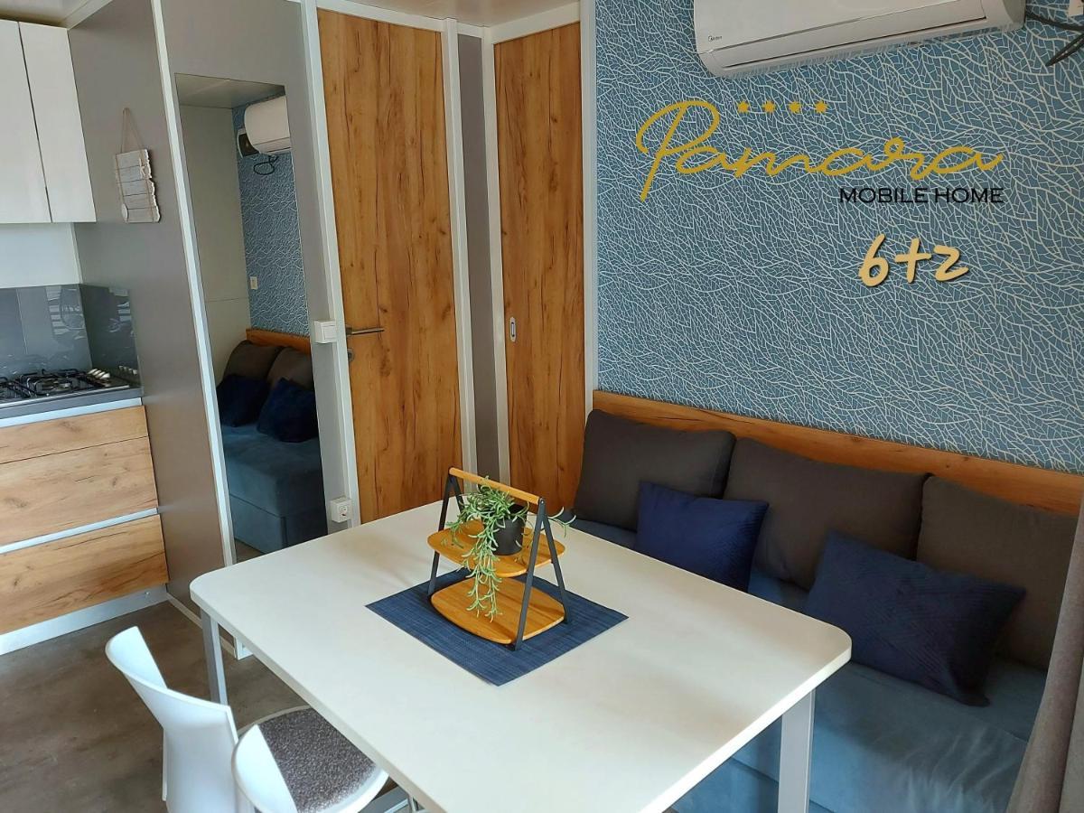 Pamara Mobile Home Biograd Na Moru Buitenkant foto
