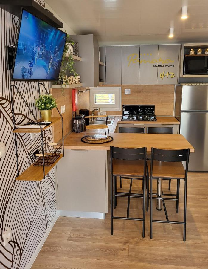 Pamara Mobile Home Biograd Na Moru Buitenkant foto