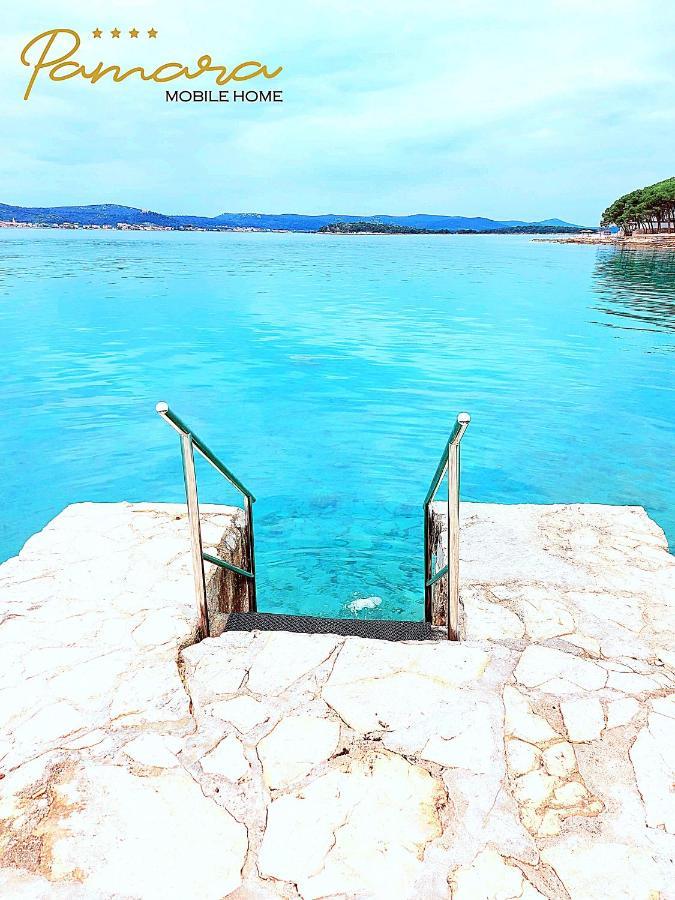 Pamara Mobile Home Biograd Na Moru Buitenkant foto