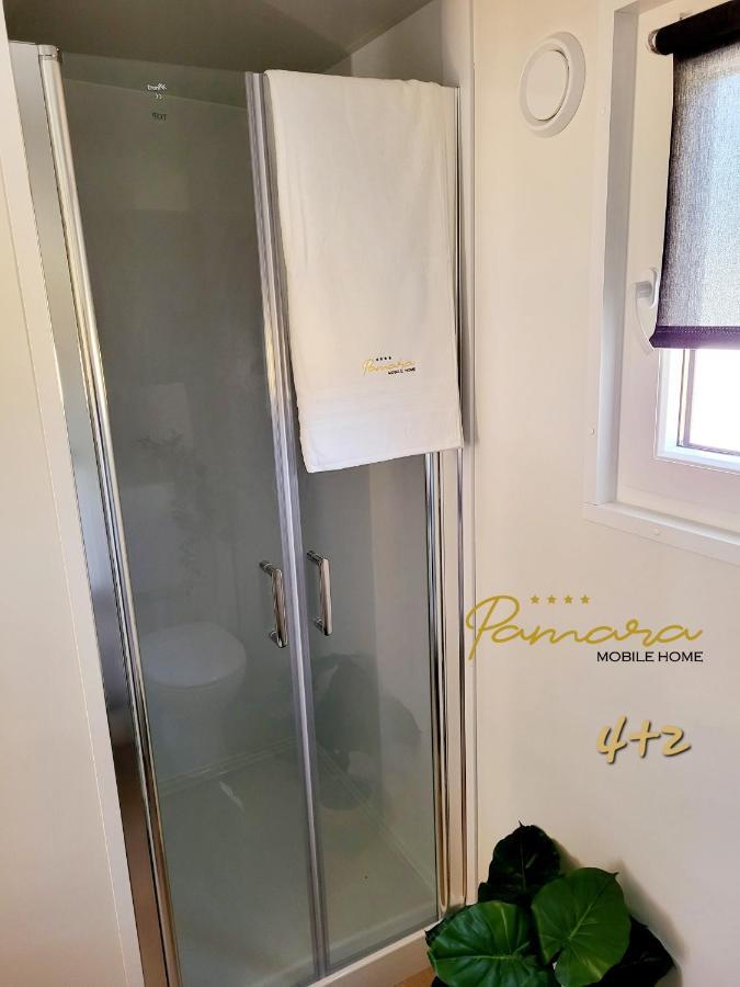 Pamara Mobile Home Biograd Na Moru Buitenkant foto