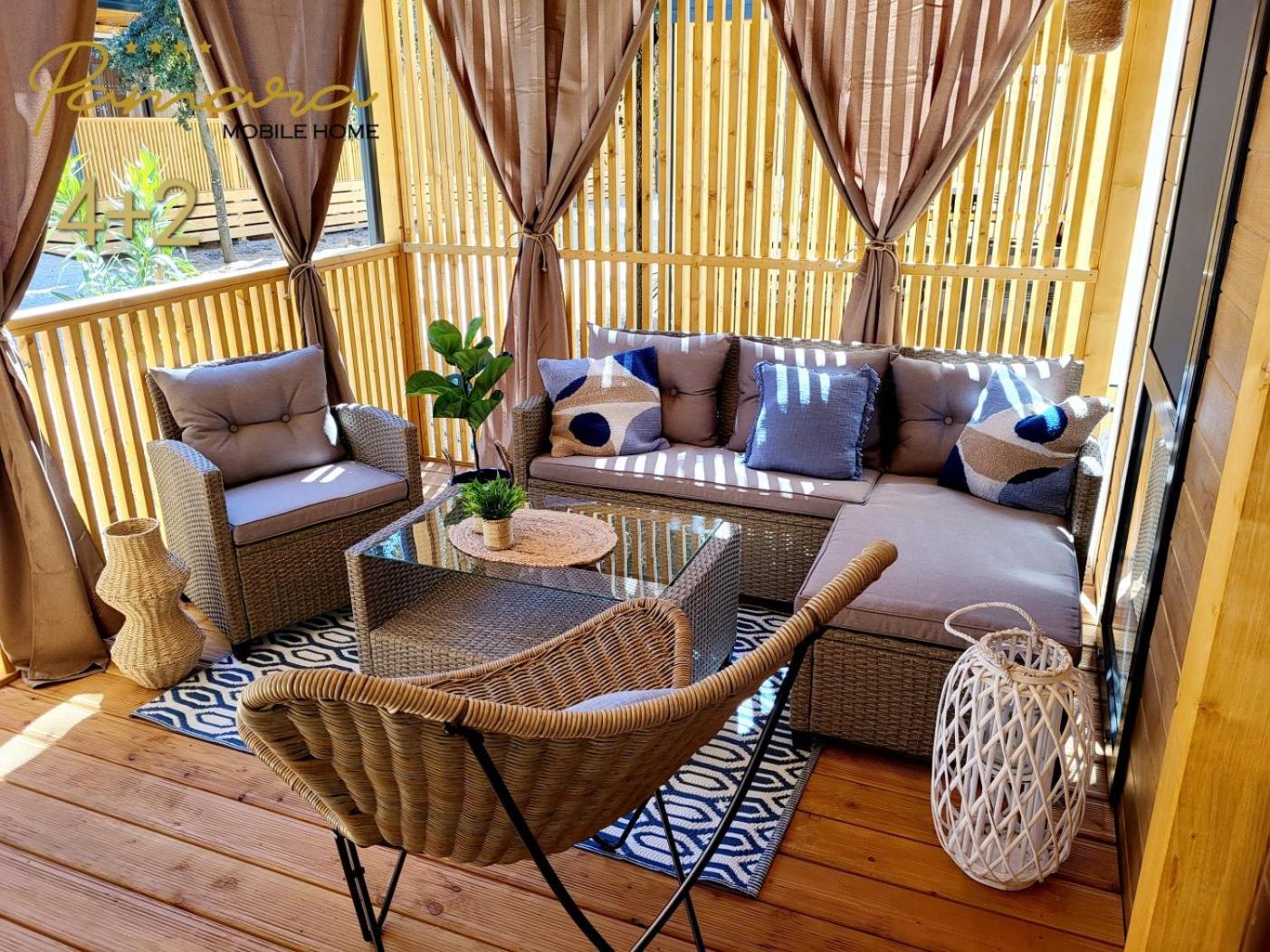 Pamara Mobile Home Biograd Na Moru Buitenkant foto